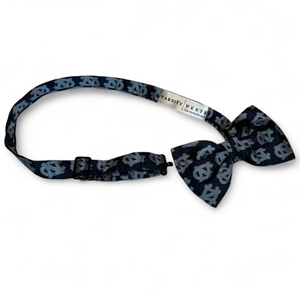 University of North Carolina Tar Heels bow tie #tarheels #bowtie #gameday #Varsi